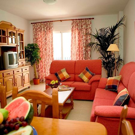 Apartamentos Miguel Angel Естепона Екстериор снимка